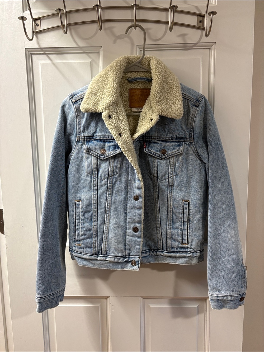 Levi's Light Blue Denim Jacket with Cream Sherpa Lining